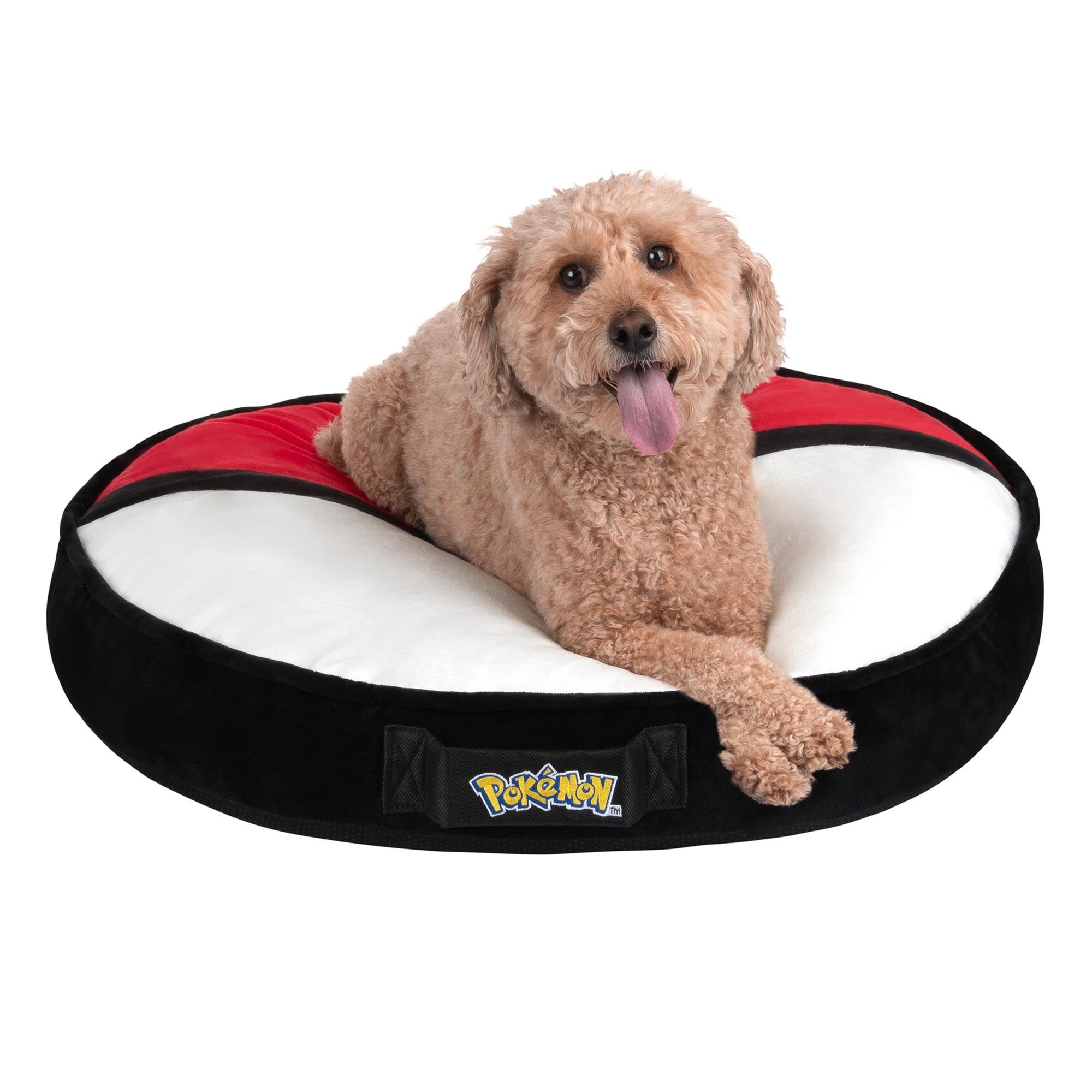 JPT0750-JPT1350-L-PokemonPokeBall-Petbed-Pets-Amazon-OP-Lifestyle-18704_lpr.jpg